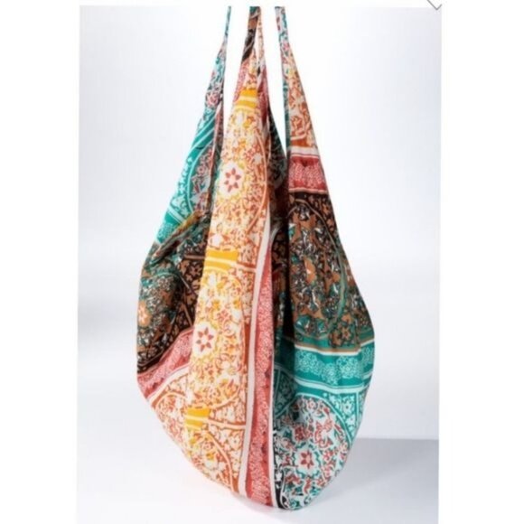 Ruggine "Piece of my Heart" Mandala Boho Bag - Picture 7 of 10